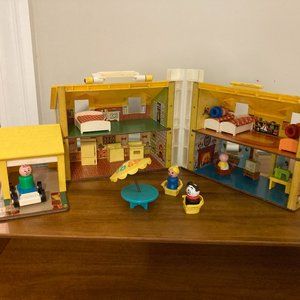 Fisher-Price Vintage Little People Play Family House